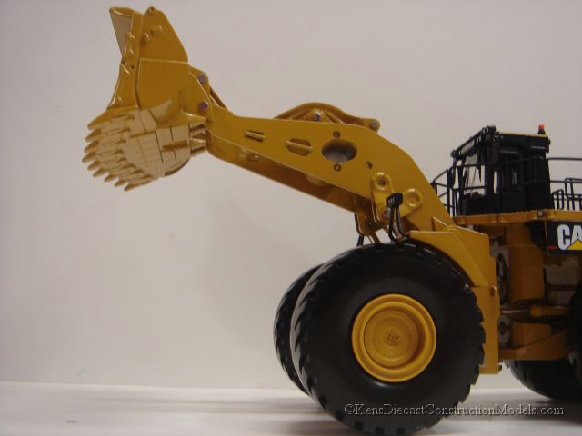 CAT 994F